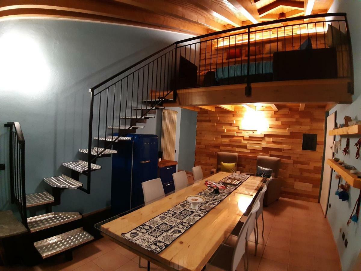 Ca' De' Mumi Appartement Luino Buitenkant foto